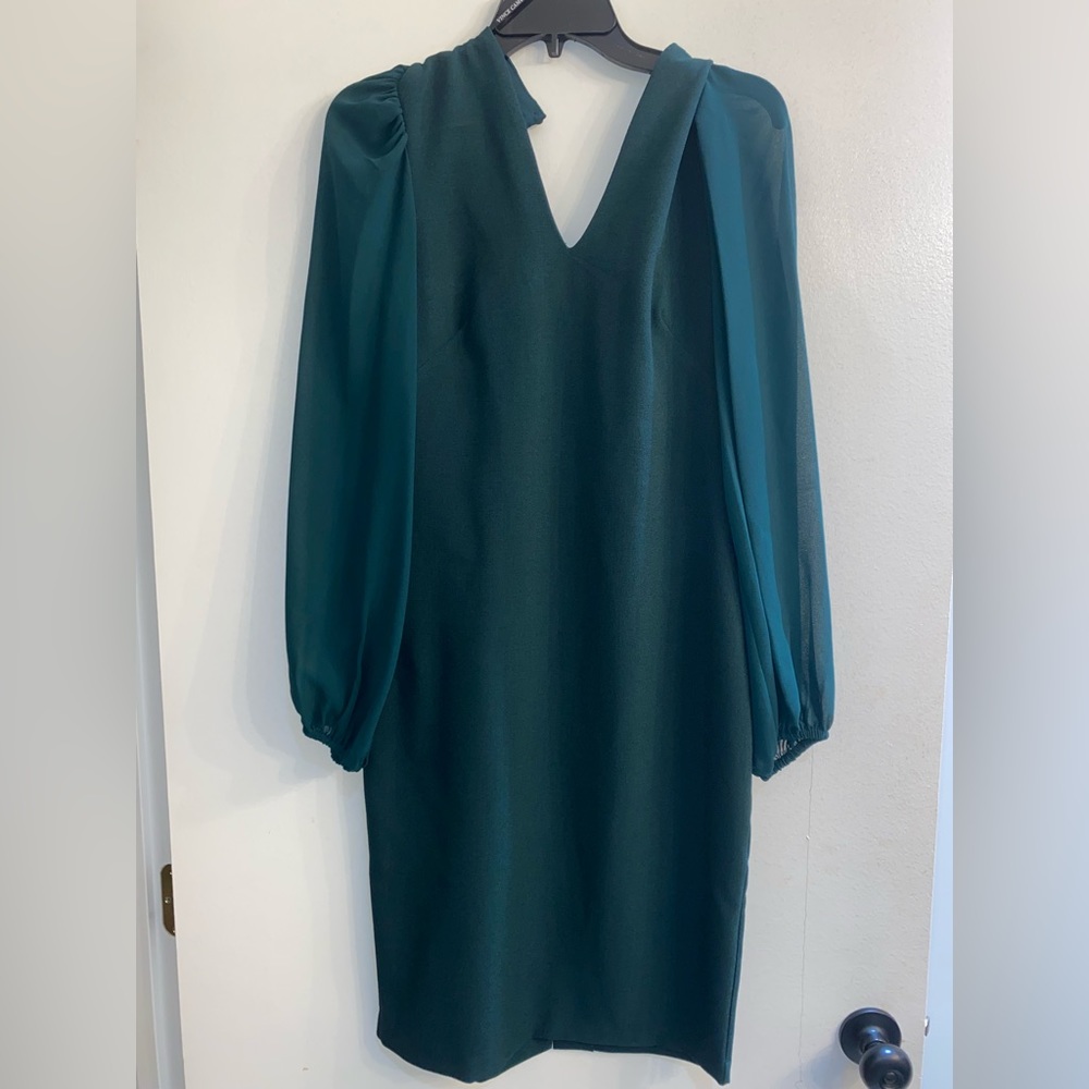VINCE CAMUTO NWT LONG SLEEVE MIDI DRESS